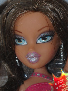 Bratz magic fashion nails Yasmin